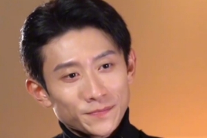 演员张一山：从小看的那些球员基本都退役了 现在支持杨瀚森