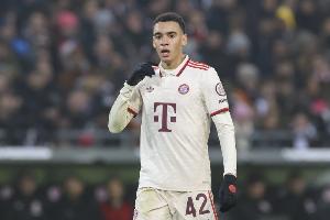 23岁48天，穆西亚拉成拜仁队史最年轻欧冠50次登场球员