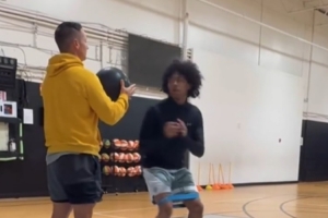 打磨技艺！朱正晒视频：和库里体能训练团队的夏天特训