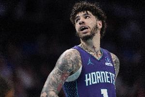 黄蜂主帅：鲍尔的制胜球展现了球队性格 边线球战术执行得好