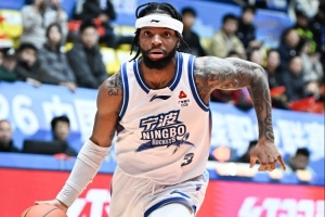 媒体人：宁波高度依赖外援处理关键球 最终被广东利用关键球击败