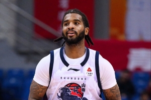 鲁媒：明日山东男篮主场迎战北京男篮 克里斯大概率伤愈回归