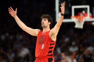 真大腿！阿夫迪亚无解突破41分12助 开拓者锋线驱动体系大放异彩